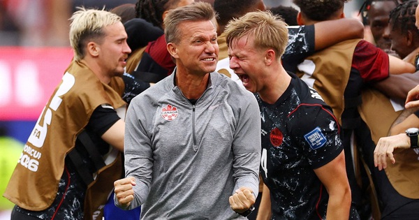 Người hùng phút bù giờ đưa Canada vào vòng 16 đội World Cup 2026, HLV Jesse Marsch gây tranh cãi - hình ảnh - 789betgame.com