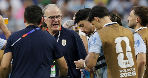 Cầu thủ Uruguay phản ứng dữ dội HLV Bielsa trước trận quyết đấu Tây Ban Nha - hình ảnh - 789betgame.com