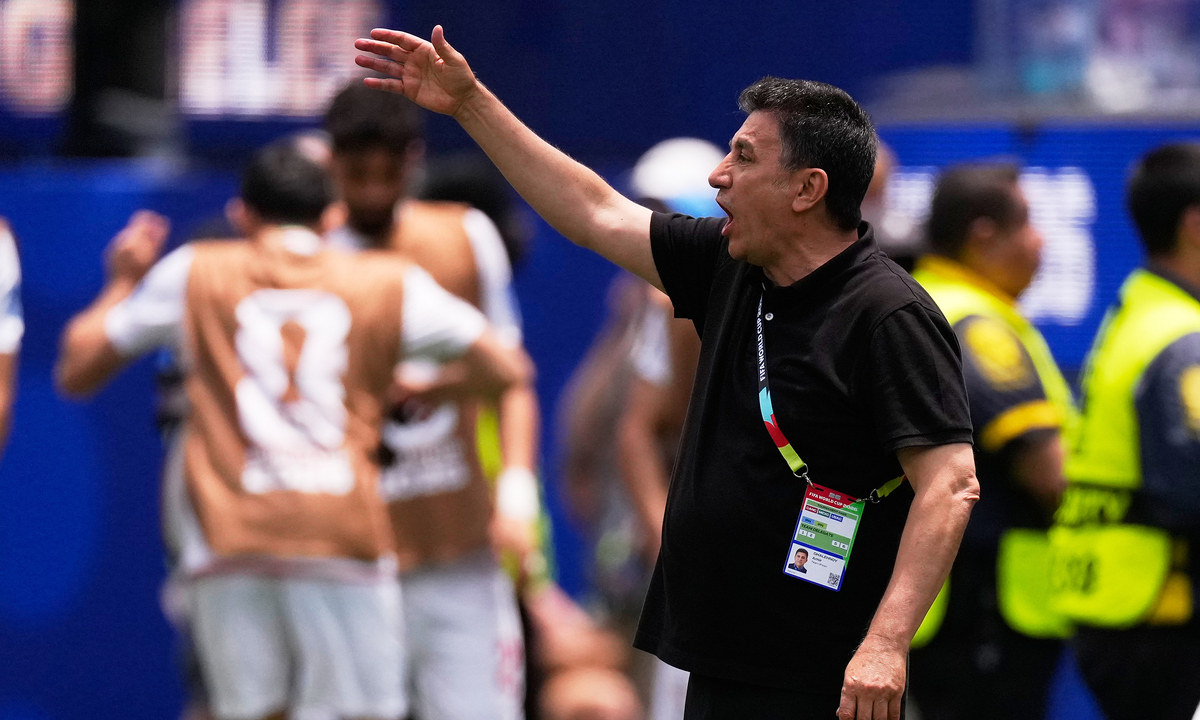 HLV Ghalenoei: ‘Iran bất bại là kỳ tích World Cup’ - hình ảnh - 789betgame.com