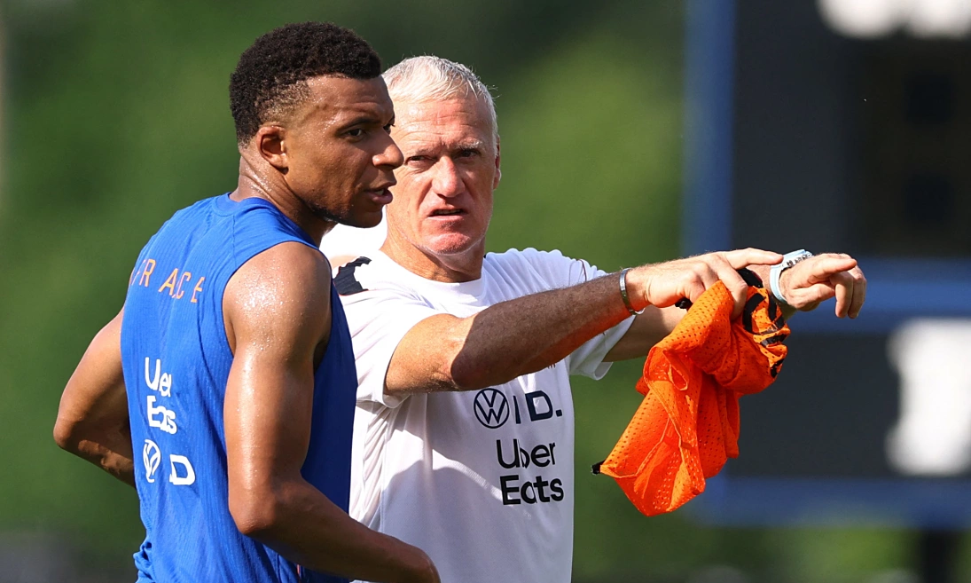 Deschamps: ‘Sự nổi tiếng không làm Mbappe thay đổi’: góc nhìn mới cho người chơi Việt - hình ảnh - 789betgame.com Deschamps: ‘Sự nổi tiếng không làm Mbappe thay đổi’: góc nhìn mới cho người chơi Việt - hình ảnh - 789betgame.com