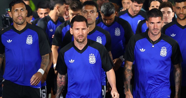Messi và Ronaldo đồng loạt gửi thông điệp gây sốt, fan mơ trận chung kết World Cup 2026? - hình ảnh - 789betgame.com