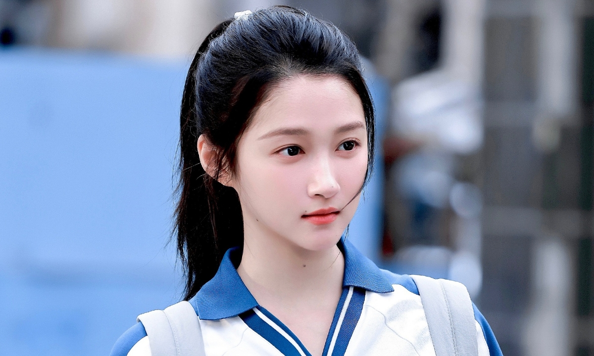 Nét trong trẻo của ‘Khuê nữ quốc dân’ Quan Hiểu Đồng và cơ hội thưởng lớn cùng 789BET - hình ảnh - 789betgame.com Nét trong trẻo của ‘Khuê nữ quốc dân’ Quan Hiểu Đồng và cơ hội thưởng lớn cùng 789BET - hình ảnh - 789betgame.com