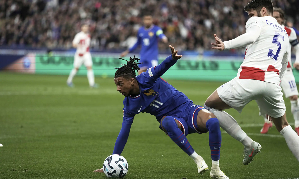 Olise: ‘Bóng đá có thể là nghệ thuật, nhưng tôi không phải nghệ sĩ’ - hình ảnh - 789betgame.com