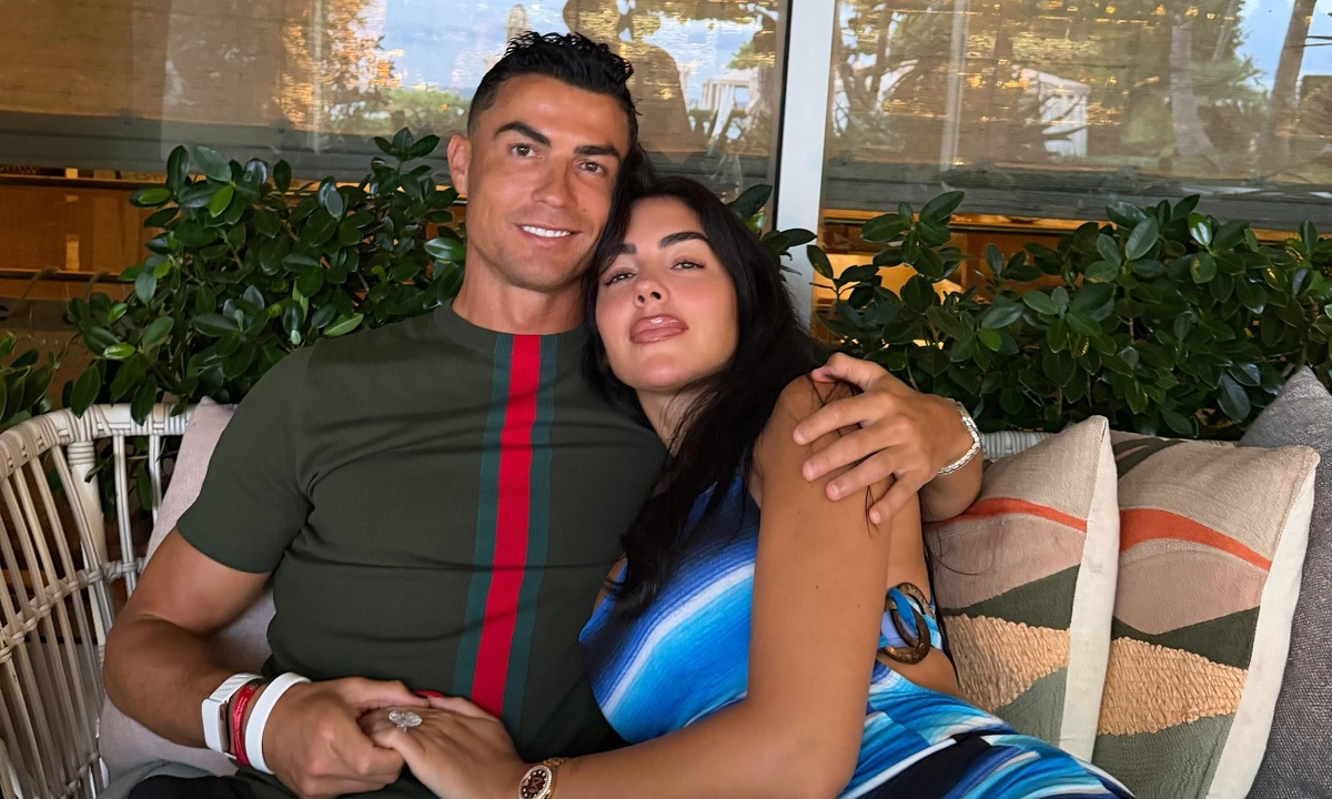 10 năm bên nhau của Ronaldo và vợ sắp cưới: Hành trình vun đắp tổ ấm từ thử thách - hình ảnh - 789betgame.com 10 năm bên nhau của Ronaldo và vợ sắp cưới: Hành trình vun đắp tổ ấm từ thử thách - hình ảnh - 789betgame.com