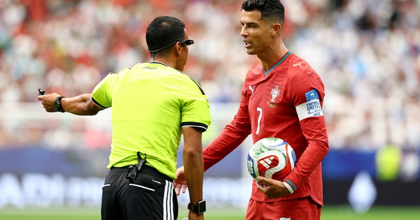 Ronaldo từ chối bình luận về Messi, 789BET mang đến trải nghiệm cá cược đỉnh cao - hình ảnh - 789betgame.com