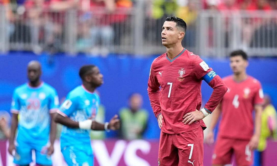 CĐV Congo hô tên Messi khi Ronaldo rời sân: Khoảnh khắc gây sốt World Cup 2026 - hình ảnh - 789betgame.com