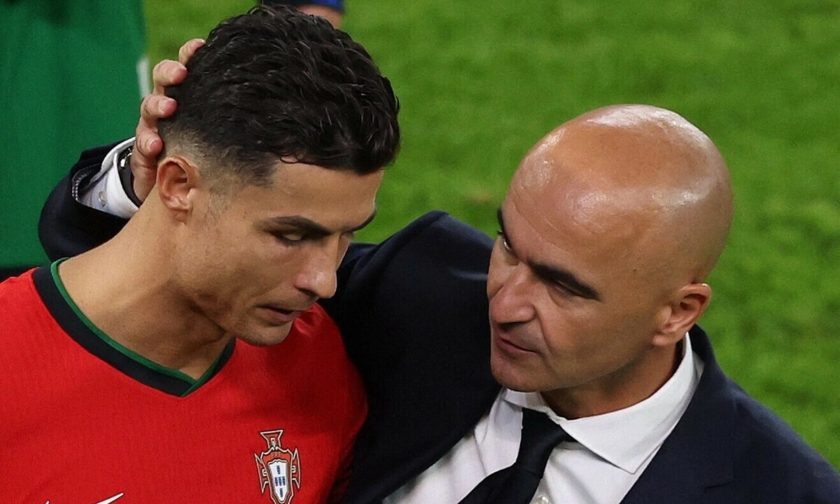 Shearer: ‘HLV Bồ Đào Nha không dám thay Ronaldo’ - hình ảnh - 789betgame.com