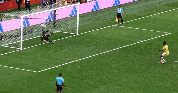 Thụy Sĩ hạ Colombia trên chấm luân lưu, chạm trán Argentina của Messi ở tứ kết - hình ảnh - 789betgame.com