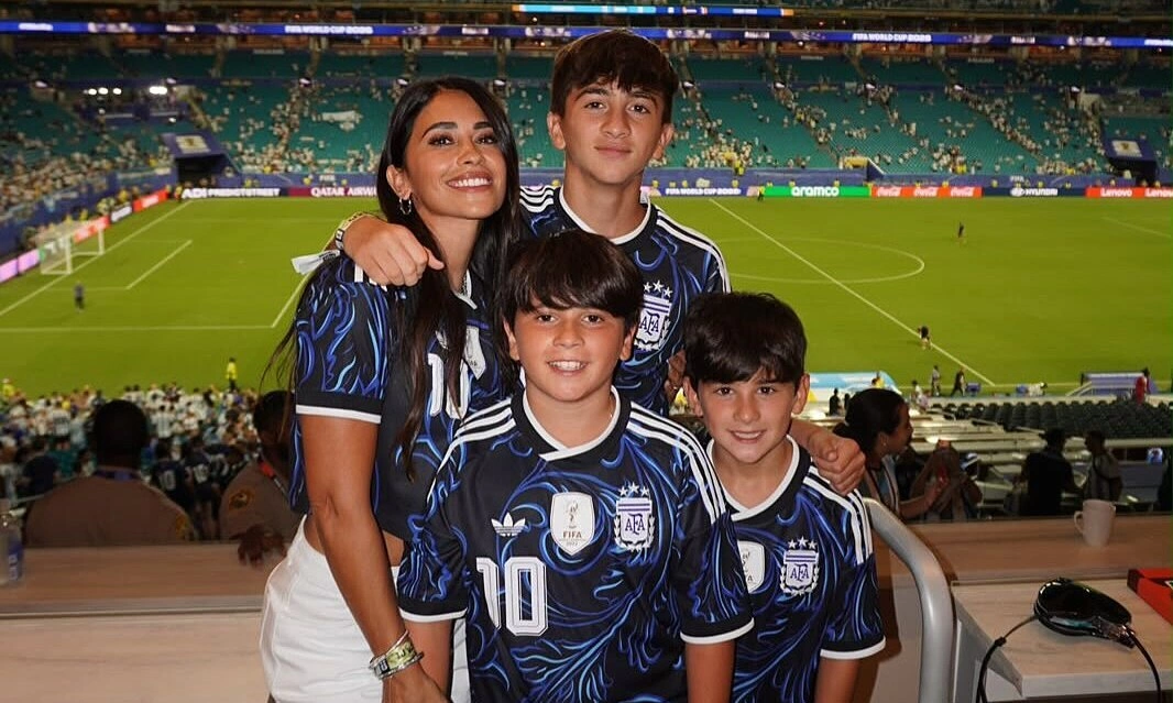Vợ Messi cổ vũ cuồng nhiệt sau chiến thắng kịch tính – Cơ hội giải trí cùng 789BET - hình ảnh - 789betgame.com